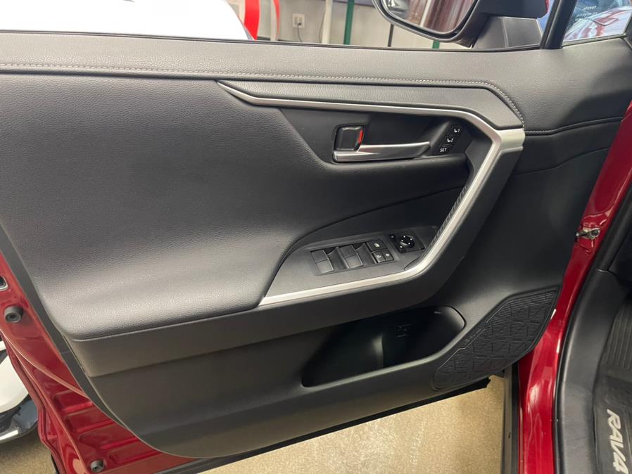 2019 Toyota RAV4 Limited AWD (Natl), available for sale in Inwood, New York | 5 Towns Drive. Inwood, New York 2019 Toyota RAV4 Limited AWD (Natl), available for sale in Inwood, New York | 5 Towns Drive. Inwood, New York