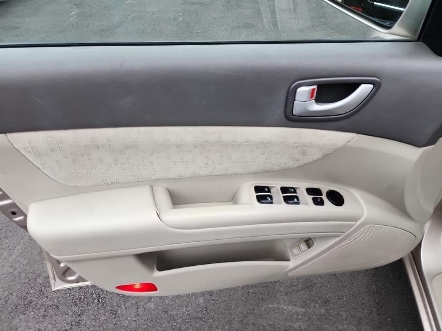 2007 Hyundai Sonata 4dr Sdn Auto GLS, available for sale in Islip, New York | L.I. Auto Gallery. Islip, New York 2007 Hyundai Sonata 4dr Sdn Auto GLS, available for sale in Islip, New York | L.I. Auto Gallery. Islip, New York