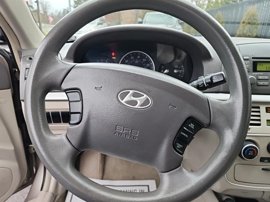 2007 Hyundai Sonata 4dr Sdn Auto GLS, available for sale in Islip, New York | L.I. Auto Gallery. Islip, New York 2007 Hyundai Sonata 4dr Sdn Auto GLS, available for sale in Islip, New York | L.I. Auto Gallery. Islip, New York