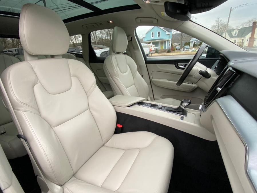 2018 Volvo XC60 T5 AWD Momentum, available for sale in Canton, Connecticut | Lava Motors 2 Inc. Canton, Connecticut 2018 Volvo XC60 T5 AWD Momentum, available for sale in Canton, Connecticut | Lava Motors 2 Inc. Canton, Connecticut