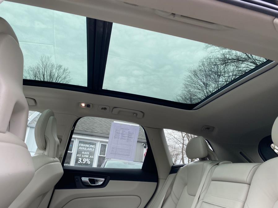 2018 Volvo XC60 T5 AWD Momentum, available for sale in Canton, Connecticut | Lava Motors 2 Inc. Canton, Connecticut 2018 Volvo XC60 T5 AWD Momentum, available for sale in Canton, Connecticut | Lava Motors 2 Inc. Canton, Connecticut