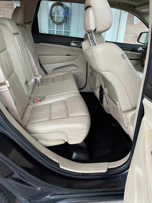 2014 Jeep Grand Cherokee RWD 4dr Limited, available for sale in New Britain, Connecticut | Supreme Automotive. New Britain, Connecticut 2014 Jeep Grand Cherokee RWD 4dr Limited, available for sale in New Britain, Connecticut | Supreme Automotive. New Britain, Connecticut