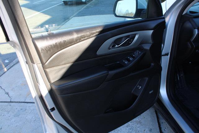 2021 Chevrolet Traverse LT Leather, available for sale in Elmont, New York | NY Luxury Motors. Elmont, New York 2021 Chevrolet Traverse LT Leather, available for sale in Elmont, New York | NY Luxury Motors. Elmont, New York