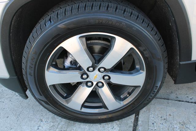2021 Chevrolet Traverse LT Leather, available for sale in Elmont, New York | NY Luxury Motors. Elmont, New York 2021 Chevrolet Traverse LT Leather, available for sale in Elmont, New York | NY Luxury Motors. Elmont, New York