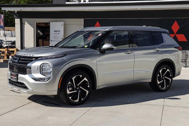 2022 Mitsubishi Outlander Black Edition, available for sale in Great Neck, New York | Camy Cars. Great Neck, New York 2022 Mitsubishi Outlander Black Edition, available for sale in Great Neck, New York | Camy Cars. Great Neck, New York