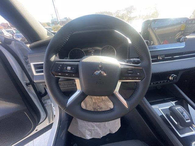 2022 Mitsubishi Outlander Black Edition, available for sale in Great Neck, New York | Camy Cars. Great Neck, New York 2022 Mitsubishi Outlander Black Edition, available for sale in Great Neck, New York | Camy Cars. Great Neck, New York