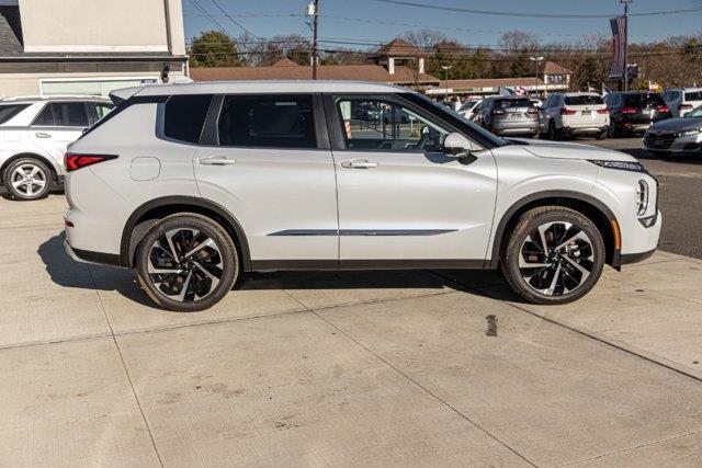 2023 Mitsubishi Outlander SE, available for sale in Great Neck, New York | Camy Cars. Great Neck, New York 2023 Mitsubishi Outlander SE, available for sale in Great Neck, New York | Camy Cars. Great Neck, New York