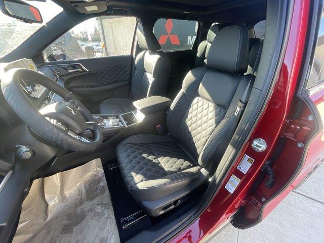 2023 Mitsubishi Outlander SEL Black Edition, available for sale in Great Neck, New York | Camy Cars. Great Neck, New York 2023 Mitsubishi Outlander SEL Black Edition, available for sale in Great Neck, New York | Camy Cars. Great Neck, New York