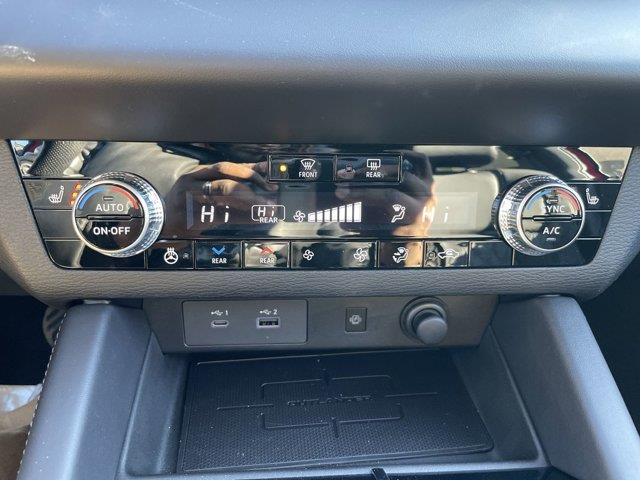 2023 Mitsubishi Outlander SEL Black Edition, available for sale in Great Neck, New York | Camy Cars. Great Neck, New York 2023 Mitsubishi Outlander SEL Black Edition, available for sale in Great Neck, New York | Camy Cars. Great Neck, New York