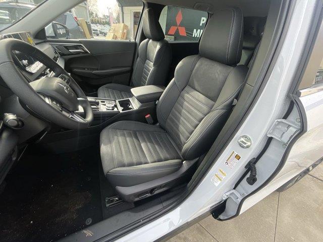 2023 Mitsubishi Outlander SE, available for sale in Great Neck, New York | Camy Cars. Great Neck, New York 2023 Mitsubishi Outlander SE, available for sale in Great Neck, New York | Camy Cars. Great Neck, New York