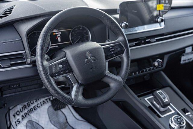 2023 Mitsubishi Outlander ES, available for sale in Great Neck, New York | Camy Cars. Great Neck, New York 2023 Mitsubishi Outlander ES, available for sale in Great Neck, New York | Camy Cars. Great Neck, New York