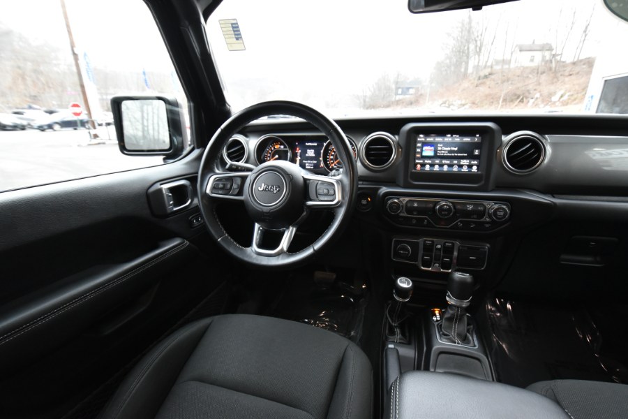 2019 Jeep Wrangler Unlimited Sahara 4x4, available for sale in Waterbury, Connecticut | Highline Car Connection. Waterbury, Connecticut 2019 Jeep Wrangler Unlimited Sahara 4x4, available for sale in Waterbury, Connecticut | Highline Car Connection. Waterbury, Connecticut