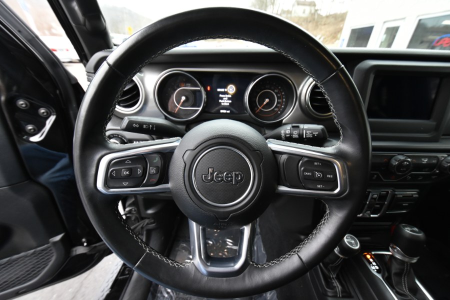 2019 Jeep Wrangler Unlimited Sahara 4x4, available for sale in Waterbury, Connecticut | Highline Car Connection. Waterbury, Connecticut 2019 Jeep Wrangler Unlimited Sahara 4x4, available for sale in Waterbury, Connecticut | Highline Car Connection. Waterbury, Connecticut