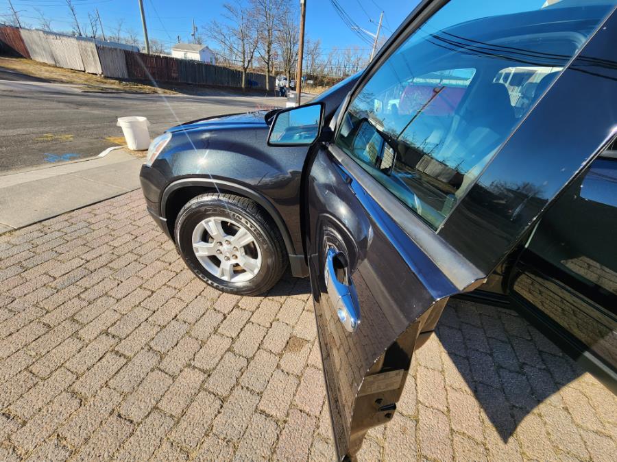 2012 GMC Acadia AWD 4dr SLE, available for sale in West Babylon, New York | SGM Auto Sales. West Babylon, New York 2012 GMC Acadia AWD 4dr SLE, available for sale in West Babylon, New York | SGM Auto Sales. West Babylon, New York