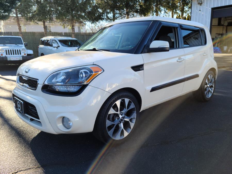 Used Kia Soul 5dr Wgn Auto ! 2013 | Chip's Auto Sales Inc. Milford, Connecticut