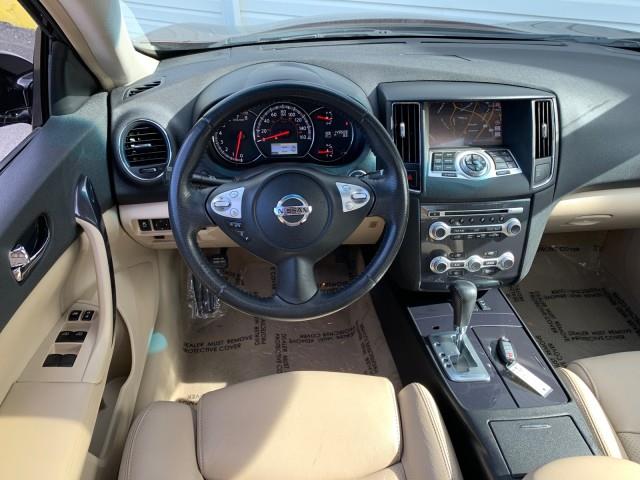 2014 Nissan Maxima 3.5 SV w/Premium Pkg, available for sale in Forestville, Maryland | Valentine Motor Company. Forestville, Maryland 2014 Nissan Maxima 3.5 SV w/Premium Pkg, available for sale in Forestville, Maryland | Valentine Motor Company. Forestville, Maryland