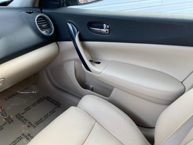 2014 Nissan Maxima 3.5 SV w/Premium Pkg, available for sale in Forestville, Maryland | Valentine Motor Company. Forestville, Maryland 2014 Nissan Maxima 3.5 SV w/Premium Pkg, available for sale in Forestville, Maryland | Valentine Motor Company. Forestville, Maryland