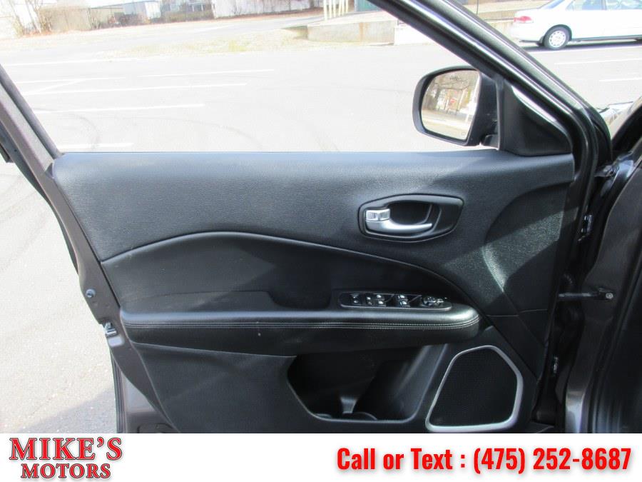 2019 Jeep Compass Latitude 4x4, available for sale in Stratford, Connecticut | Mike's Motors LLC. Stratford, Connecticut 2019 Jeep Compass Latitude 4x4, available for sale in Stratford, Connecticut | Mike's Motors LLC. Stratford, Connecticut