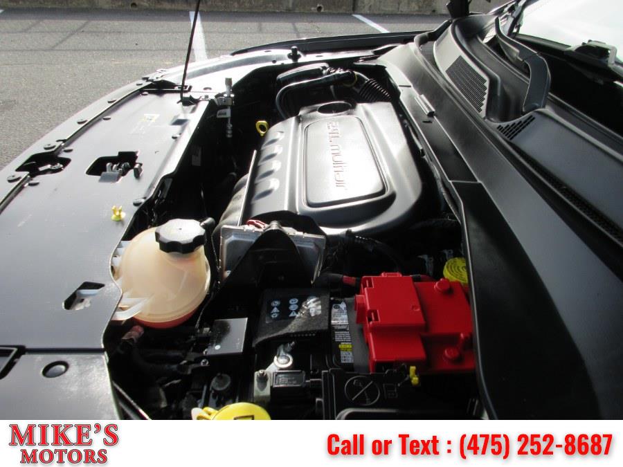 2019 Jeep Compass Latitude 4x4, available for sale in Stratford, Connecticut | Mike's Motors LLC. Stratford, Connecticut 2019 Jeep Compass Latitude 4x4, available for sale in Stratford, Connecticut | Mike's Motors LLC. Stratford, Connecticut