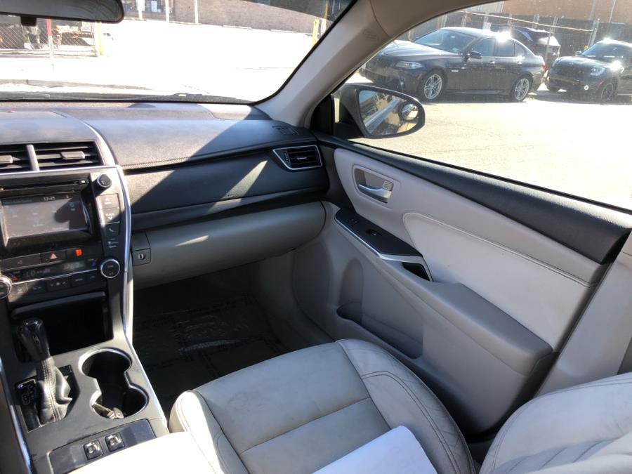 2015 Toyota Camry 4dr Sdn I4 Auto XLE (Natl), available for sale in Franklin Square, New York | Signature Auto Sales. Franklin Square, New York 2015 Toyota Camry 4dr Sdn I4 Auto XLE (Natl), available for sale in Franklin Square, New York | Signature Auto Sales. Franklin Square, New York