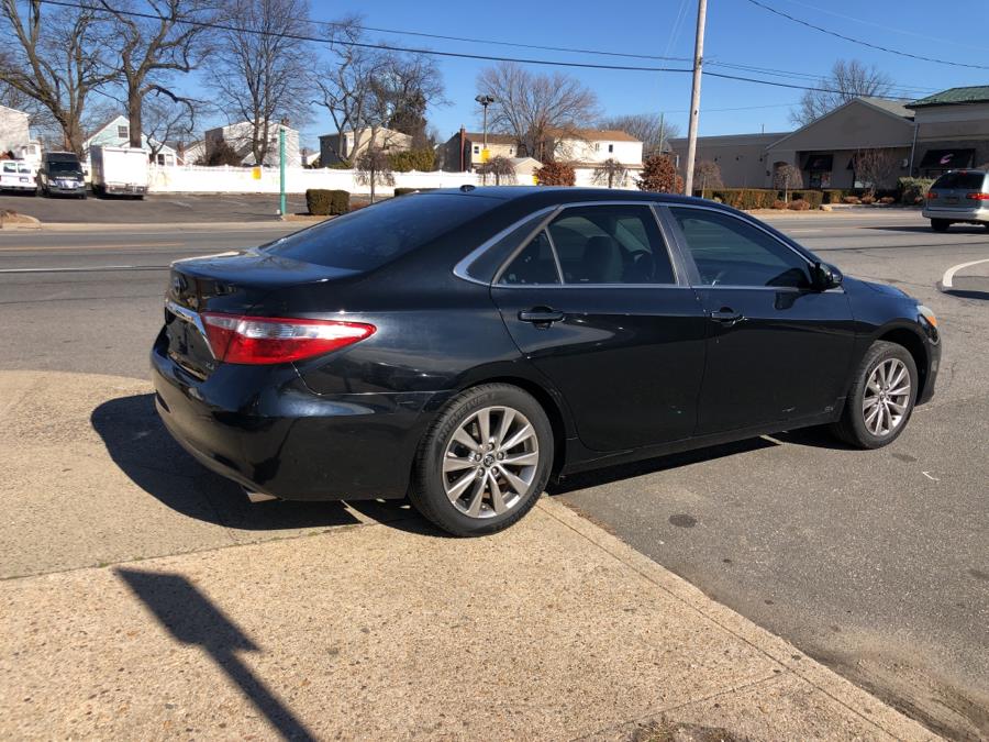 2015 Toyota Camry 4dr Sdn I4 Auto XLE (Natl), available for sale in Franklin Square, New York | Signature Auto Sales. Franklin Square, New York 2015 Toyota Camry 4dr Sdn I4 Auto XLE (Natl), available for sale in Franklin Square, New York | Signature Auto Sales. Franklin Square, New York