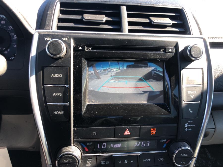 2015 Toyota Camry 4dr Sdn I4 Auto XLE (Natl), available for sale in Franklin Square, New York | Signature Auto Sales. Franklin Square, New York 2015 Toyota Camry 4dr Sdn I4 Auto XLE (Natl), available for sale in Franklin Square, New York | Signature Auto Sales. Franklin Square, New York