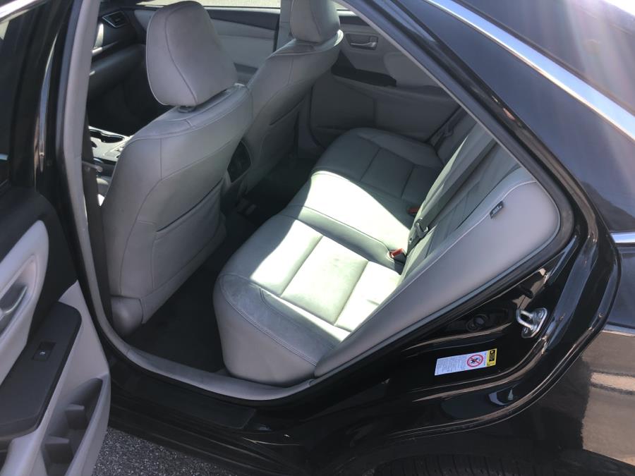 2015 Toyota Camry 4dr Sdn I4 Auto XLE (Natl), available for sale in Franklin Square, New York | Signature Auto Sales. Franklin Square, New York 2015 Toyota Camry 4dr Sdn I4 Auto XLE (Natl), available for sale in Franklin Square, New York | Signature Auto Sales. Franklin Square, New York