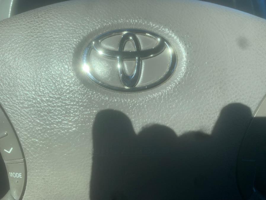 2005 Toyota Camry 4dr Sdn XLE Auto (Natl), available for sale in Taunton, Massachusetts | Rt 138 Auto Center Inc . Taunton, Massachusetts 2005 Toyota Camry 4dr Sdn XLE Auto (Natl), available for sale in Taunton, Massachusetts | Rt 138 Auto Center Inc . Taunton, Massachusetts