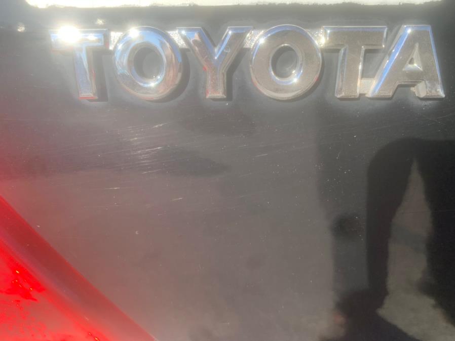 2005 Toyota Camry 4dr Sdn XLE Auto (Natl), available for sale in Taunton, Massachusetts | Rt 138 Auto Center Inc . Taunton, Massachusetts 2005 Toyota Camry 4dr Sdn XLE Auto (Natl), available for sale in Taunton, Massachusetts | Rt 138 Auto Center Inc . Taunton, Massachusetts