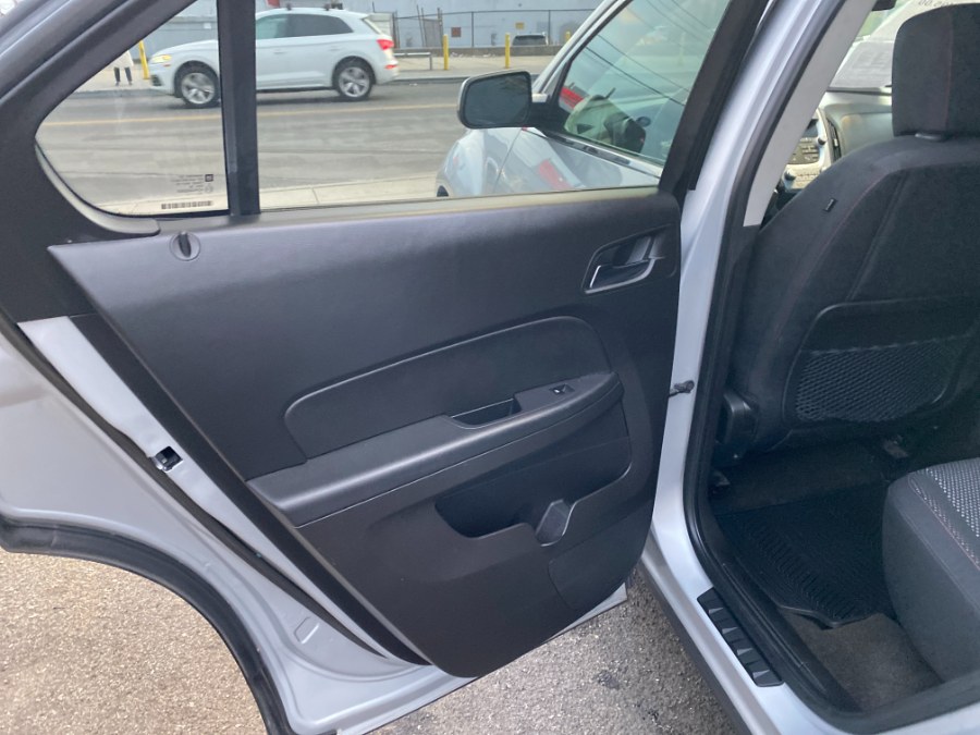 2011 Chevrolet Equinox AWD 4dr LT w/1LT, available for sale in Middle Village, New York | Middle Village Motors . Middle Village, New York 2011 Chevrolet Equinox AWD 4dr LT w/1LT, available for sale in Middle Village, New York | Middle Village Motors . Middle Village, New York