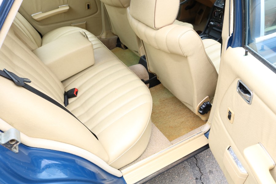 1984 Mercedes-Benz 300 series 4d Sedan 230E, available for sale in Bristol, Connecticut | Dealmax Motors LLC. Bristol, Connecticut 1984 Mercedes-Benz 300 series 4d Sedan 230E, available for sale in Bristol, Connecticut | Dealmax Motors LLC. Bristol, Connecticut