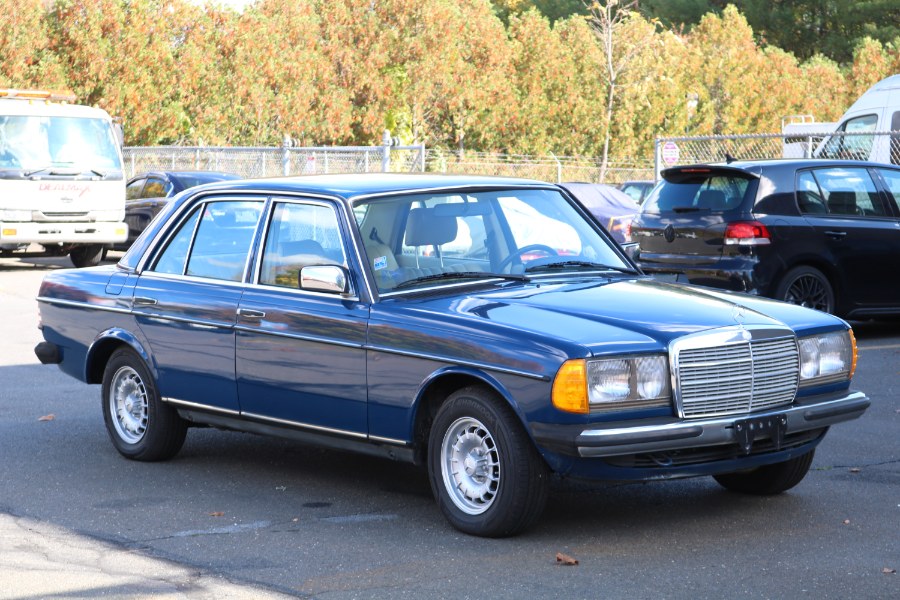 1984 Mercedes-Benz 230E 4d Sedan 230E, available for sale in Bristol, Connecticut | Dealmax Motors LLC. Bristol, Connecticut 1984 Mercedes-Benz 230E 4d Sedan 230E, available for sale in Bristol, Connecticut | Dealmax Motors LLC. Bristol, Connecticut