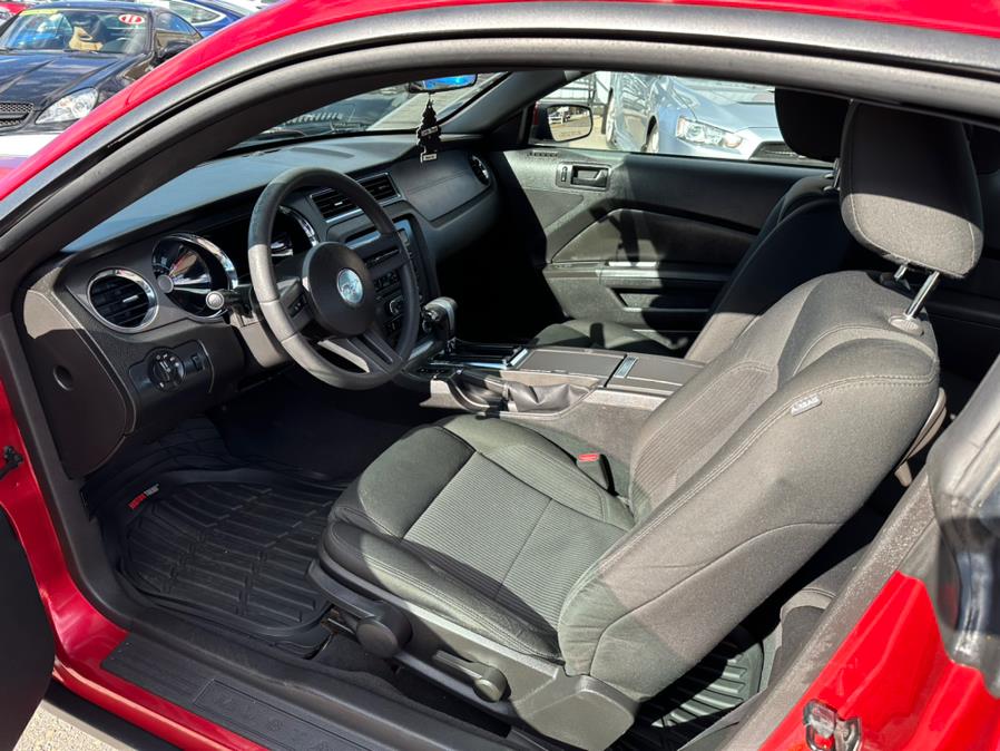2010 Ford Mustang 2dr Cpe GT, available for sale in South Windsor, Connecticut | Mike And Tony Auto Sales, Inc. South Windsor, Connecticut 2010 Ford Mustang 2dr Cpe GT, available for sale in South Windsor, Connecticut | Mike And Tony Auto Sales, Inc. South Windsor, Connecticut