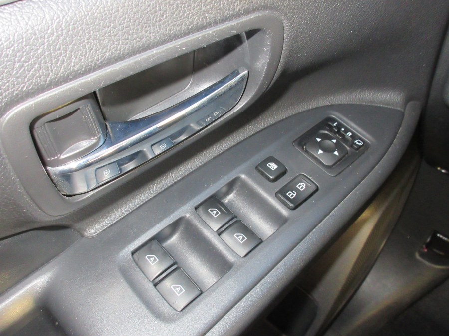 2020 Mitsubishi Outlander SE FWD, available for sale in Linden, New Jersey | Route 27 Auto Mall. Linden, New Jersey 2020 Mitsubishi Outlander SE FWD, available for sale in Linden, New Jersey | Route 27 Auto Mall. Linden, New Jersey
