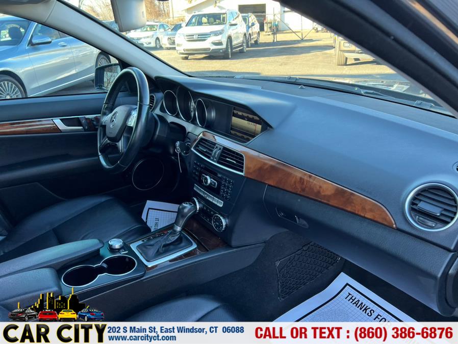 2013 Mercedes-Benz C-Class 4dr Sdn C 300 Luxury 4MATIC, available for sale in East Windsor, Connecticut | Car City LLC. East Windsor, Connecticut 2013 Mercedes-Benz C-Class 4dr Sdn C 300 Luxury 4MATIC, available for sale in East Windsor, Connecticut | Car City LLC. East Windsor, Connecticut