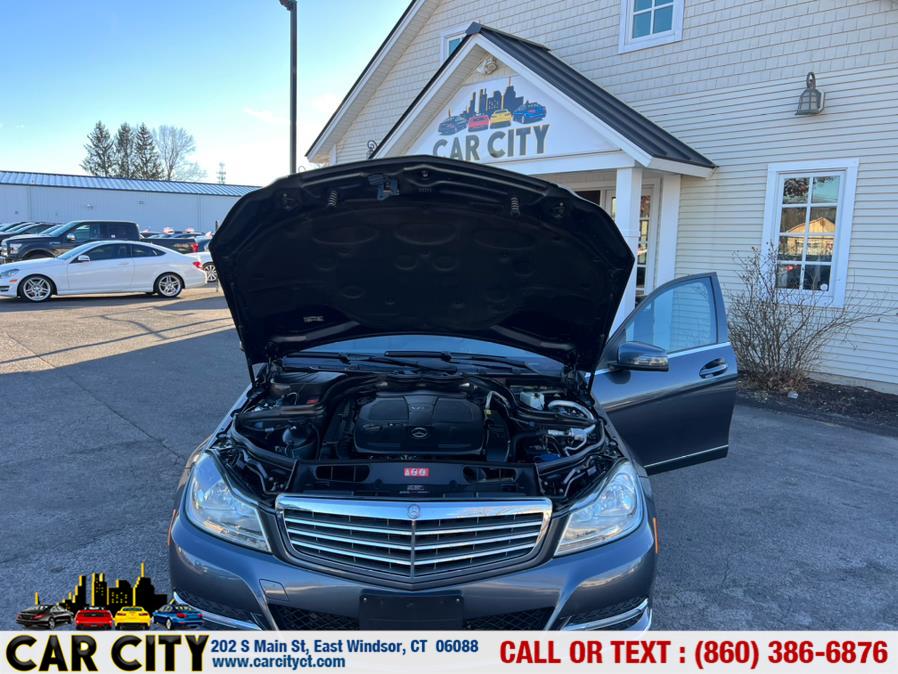 2013 Mercedes-Benz C-Class 4dr Sdn C 300 Luxury 4MATIC, available for sale in East Windsor, Connecticut | Car City LLC. East Windsor, Connecticut 2013 Mercedes-Benz C-Class 4dr Sdn C 300 Luxury 4MATIC, available for sale in East Windsor, Connecticut | Car City LLC. East Windsor, Connecticut
