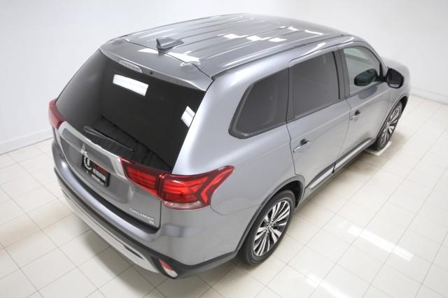 2019 Mitsubishi Outlander SE w/ rearCam, available for sale in Maple Shade, New Jersey | Car Revolution. Maple Shade, New Jersey 2019 Mitsubishi Outlander SE w/ rearCam, available for sale in Maple Shade, New Jersey | Car Revolution. Maple Shade, New Jersey