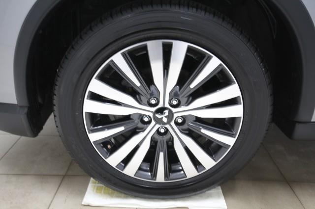 2019 Mitsubishi Outlander SE w/ rearCam, available for sale in Maple Shade, New Jersey | Car Revolution. Maple Shade, New Jersey 2019 Mitsubishi Outlander SE w/ rearCam, available for sale in Maple Shade, New Jersey | Car Revolution. Maple Shade, New Jersey