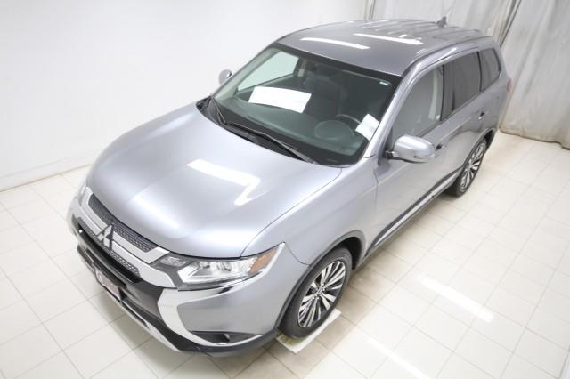 2019 Mitsubishi Outlander SE w/ rearCam, available for sale in Maple Shade, New Jersey | Car Revolution. Maple Shade, New Jersey 2019 Mitsubishi Outlander SE w/ rearCam, available for sale in Maple Shade, New Jersey | Car Revolution. Maple Shade, New Jersey