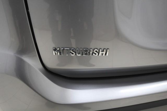 2019 Mitsubishi Outlander SE w/ rearCam, available for sale in Maple Shade, New Jersey | Car Revolution. Maple Shade, New Jersey 2019 Mitsubishi Outlander SE w/ rearCam, available for sale in Maple Shade, New Jersey | Car Revolution. Maple Shade, New Jersey