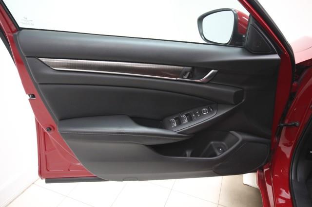 2018 Honda Accord Sedan Sport 1.5T w/ rearCam, available for sale in Maple Shade, New Jersey | Car Revolution. Maple Shade, New Jersey 2018 Honda Accord Sedan Sport 1.5T w/ rearCam, available for sale in Maple Shade, New Jersey | Car Revolution. Maple Shade, New Jersey