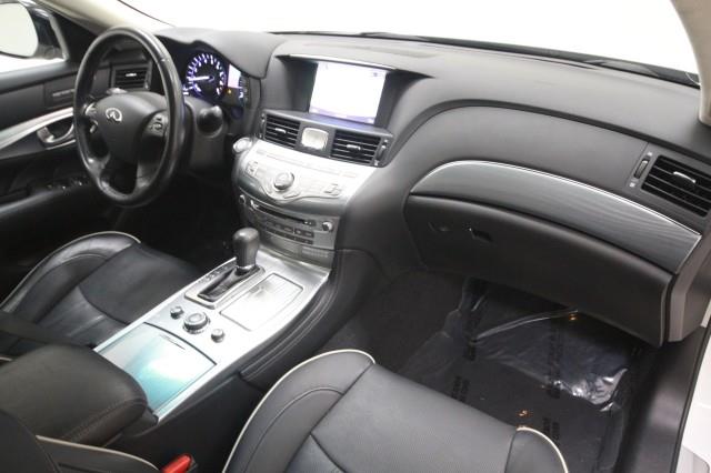 2018 Infiniti Q70 3.7 LUXE AWD w/ Navi & 360cam, available for sale in Maple Shade, New Jersey | Car Revolution. Maple Shade, New Jersey 2018 Infiniti Q70 3.7 LUXE AWD w/ Navi & 360cam, available for sale in Maple Shade, New Jersey | Car Revolution. Maple Shade, New Jersey