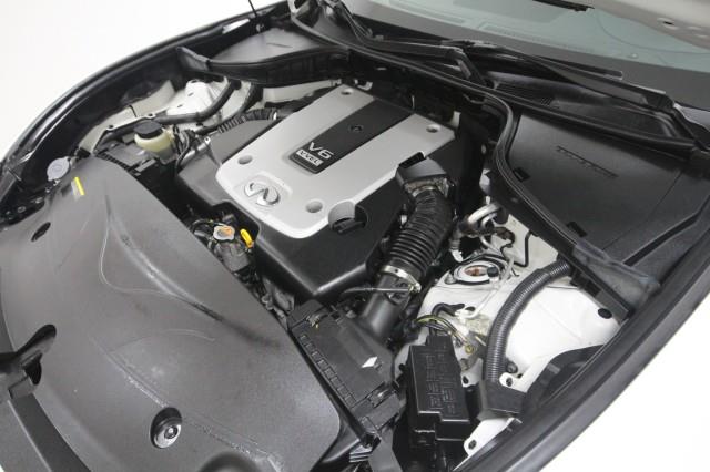 2018 Infiniti Q70 3.7 LUXE AWD w/ Navi & 360cam, available for sale in Maple Shade, New Jersey | Car Revolution. Maple Shade, New Jersey 2018 Infiniti Q70 3.7 LUXE AWD w/ Navi & 360cam, available for sale in Maple Shade, New Jersey | Car Revolution. Maple Shade, New Jersey