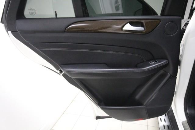 2015 Mercedes-benz Ml 350 4MATIC w/ Navi & rearCam, available for sale in Maple Shade, New Jersey | Car Revolution. Maple Shade, New Jersey 2015 Mercedes-benz Ml 350 4MATIC w/ Navi & rearCam, available for sale in Maple Shade, New Jersey | Car Revolution. Maple Shade, New Jersey
