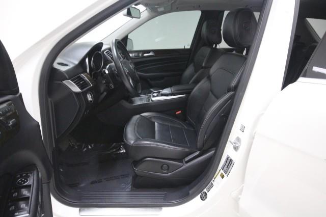 2015 Mercedes-benz Ml 350 4MATIC w/ Navi & rearCam, available for sale in Maple Shade, New Jersey | Car Revolution. Maple Shade, New Jersey 2015 Mercedes-benz Ml 350 4MATIC w/ Navi & rearCam, available for sale in Maple Shade, New Jersey | Car Revolution. Maple Shade, New Jersey