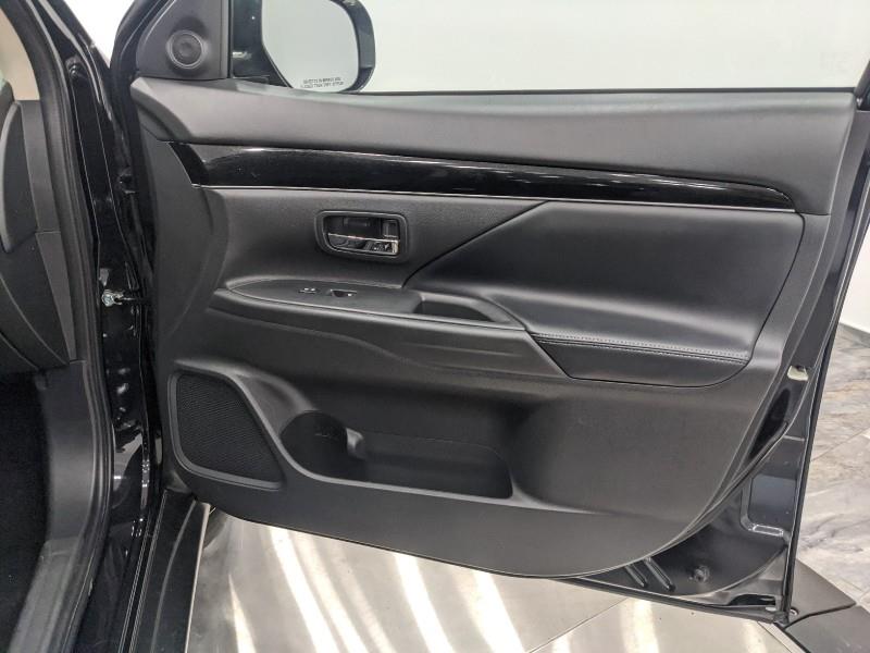 2019 Mitsubishi Outlander SE, available for sale in Maple Shade, New Jersey | Car Revolution. Maple Shade, New Jersey 2019 Mitsubishi Outlander SE, available for sale in Maple Shade, New Jersey | Car Revolution. Maple Shade, New Jersey