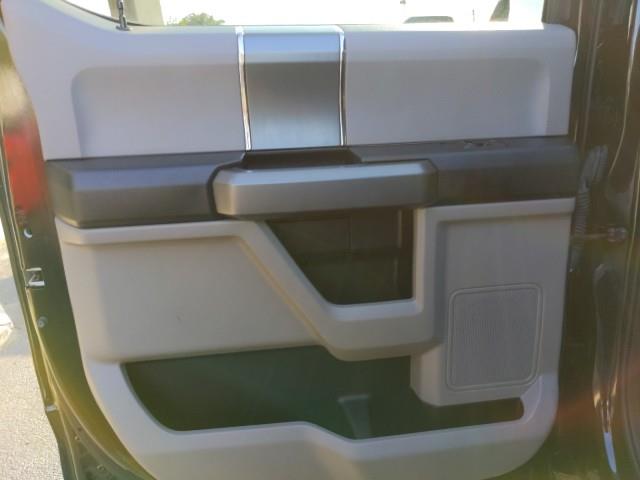 2018 Ford F-150 XLT 4WD w/ Navi & rearCam, available for sale in Maple Shade, New Jersey | Car Revolution. Maple Shade, New Jersey 2018 Ford F-150 XLT 4WD w/ Navi & rearCam, available for sale in Maple Shade, New Jersey | Car Revolution. Maple Shade, New Jersey