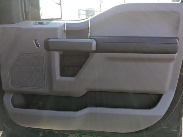 2018 Ford F-150 XLT 4WD w/ Navi & rearCam, available for sale in Maple Shade, New Jersey | Car Revolution. Maple Shade, New Jersey 2018 Ford F-150 XLT 4WD w/ Navi & rearCam, available for sale in Maple Shade, New Jersey | Car Revolution. Maple Shade, New Jersey
