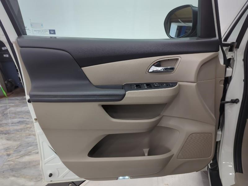 2017 Honda Odyssey EX-L, available for sale in Maple Shade, New Jersey | Car Revolution. Maple Shade, New Jersey 2017 Honda Odyssey EX-L, available for sale in Maple Shade, New Jersey | Car Revolution. Maple Shade, New Jersey