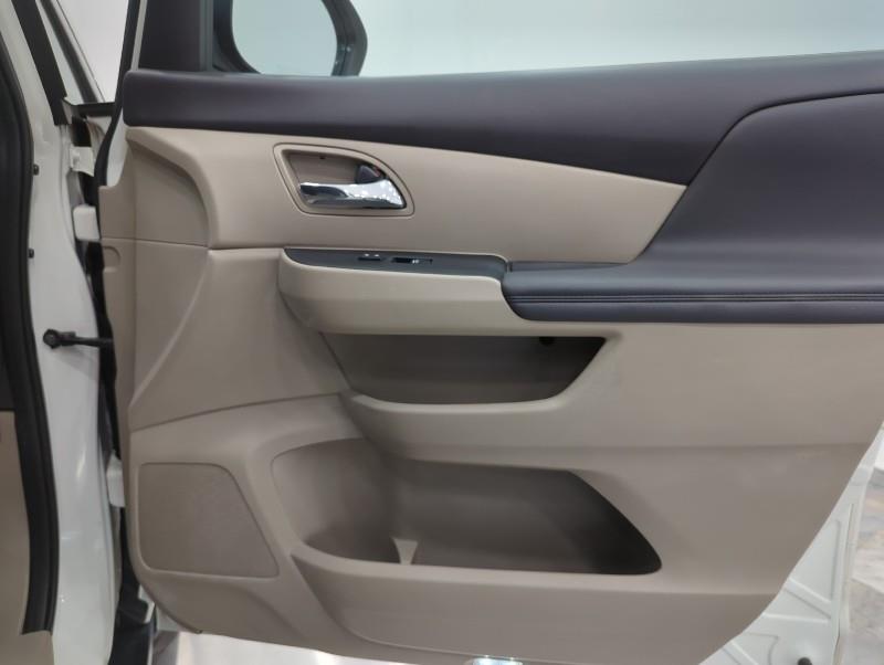 2017 Honda Odyssey EX-L, available for sale in Maple Shade, New Jersey | Car Revolution. Maple Shade, New Jersey 2017 Honda Odyssey EX-L, available for sale in Maple Shade, New Jersey | Car Revolution. Maple Shade, New Jersey